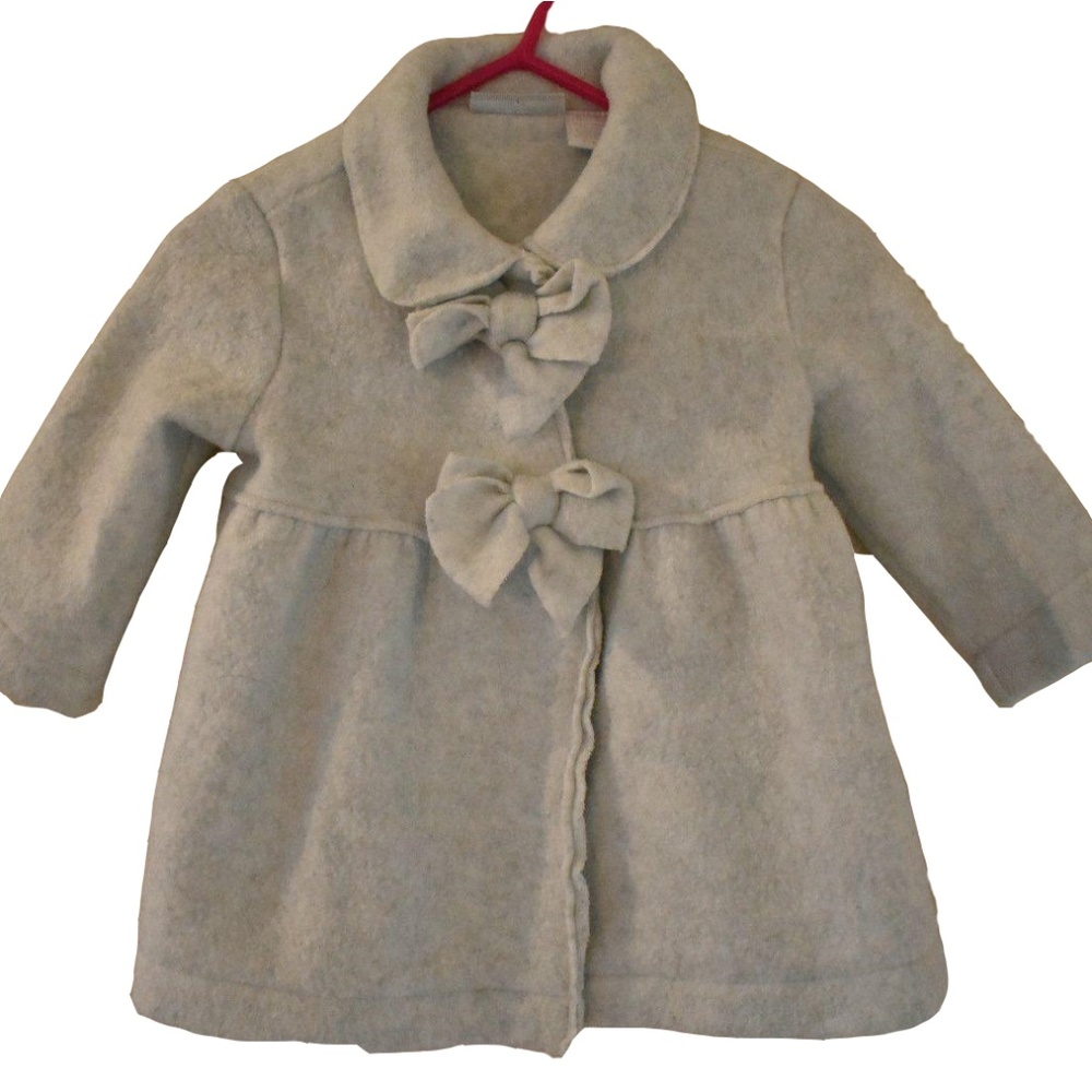 First Impression gray coat in kids 3-6mo